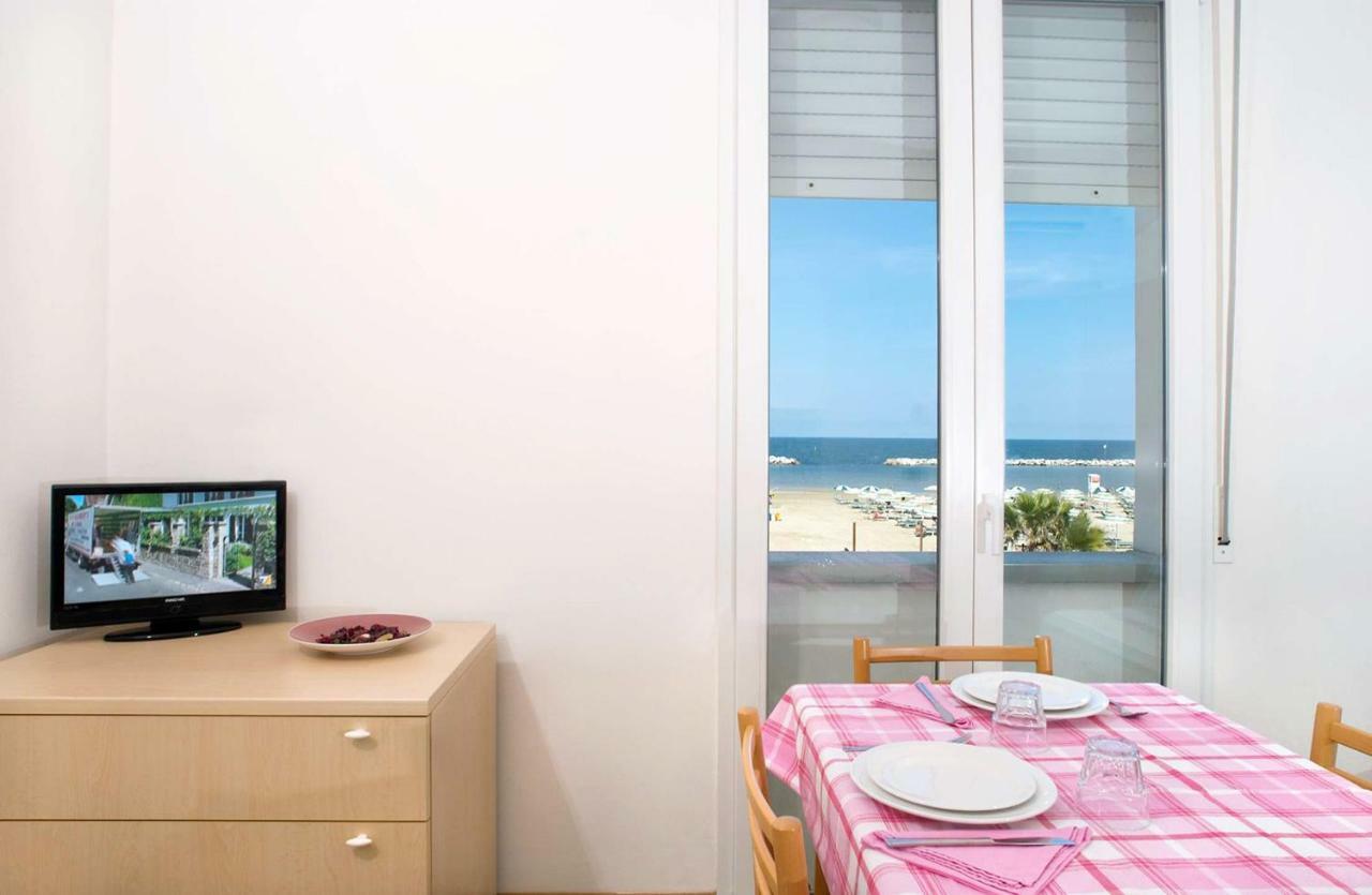 Sun Beach Residence Rimini Luaran gambar